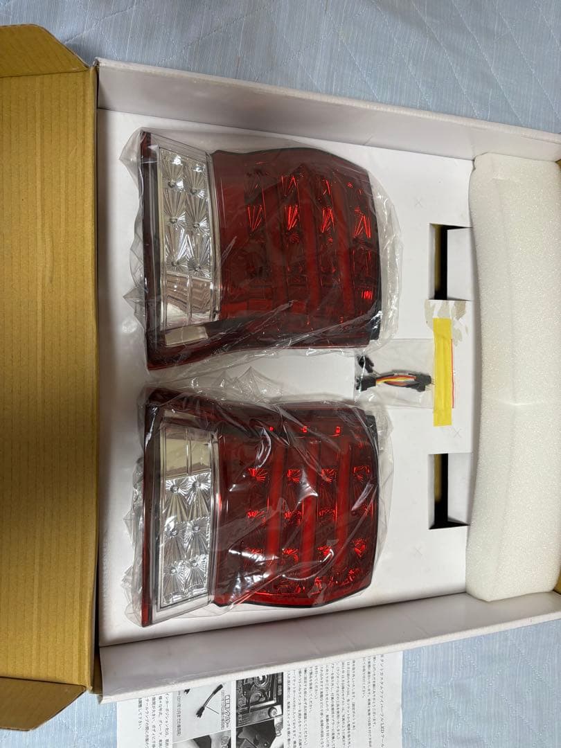 クリスタルアイタントカスタムL375S 前期、後期　LEDテール左右セット