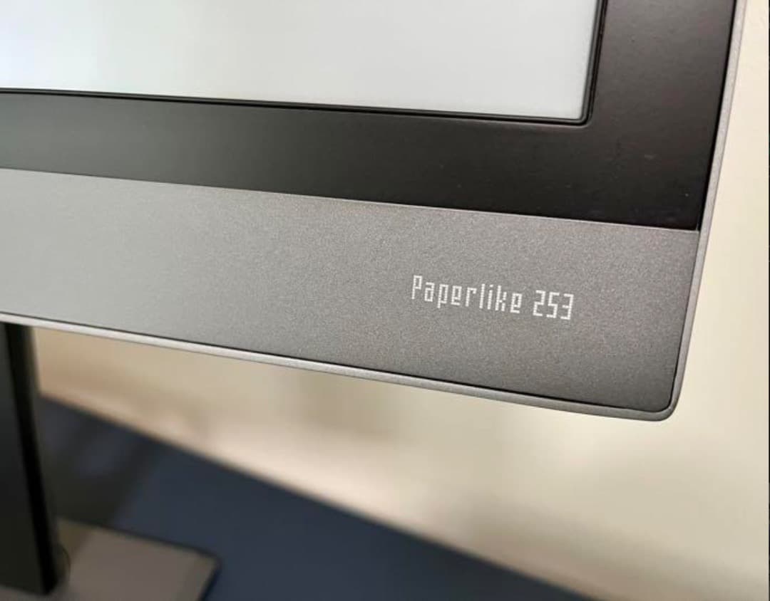 ディスプレイ・モニター本体 DASUNG Paperlike 253 Eink
