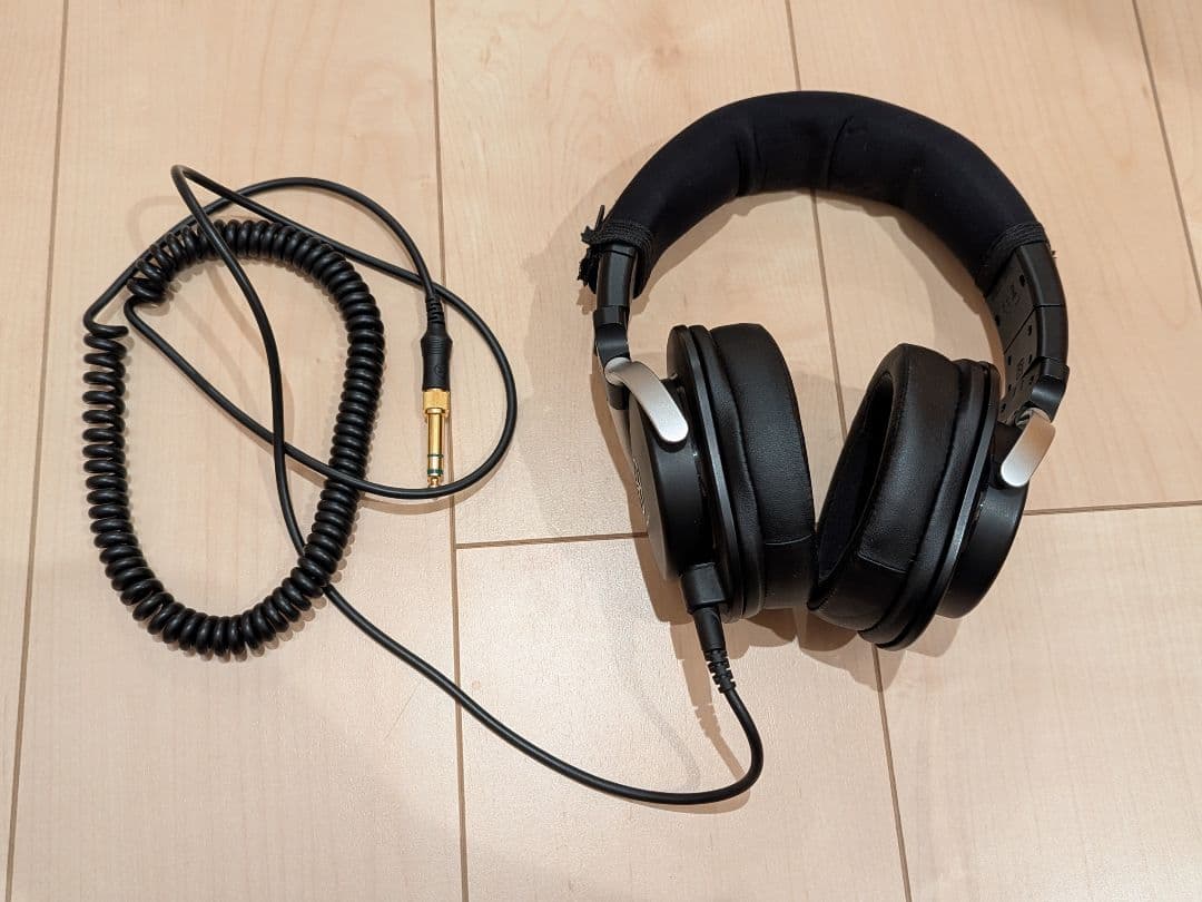 ヘッドホン YAMAHA HPH-MT8