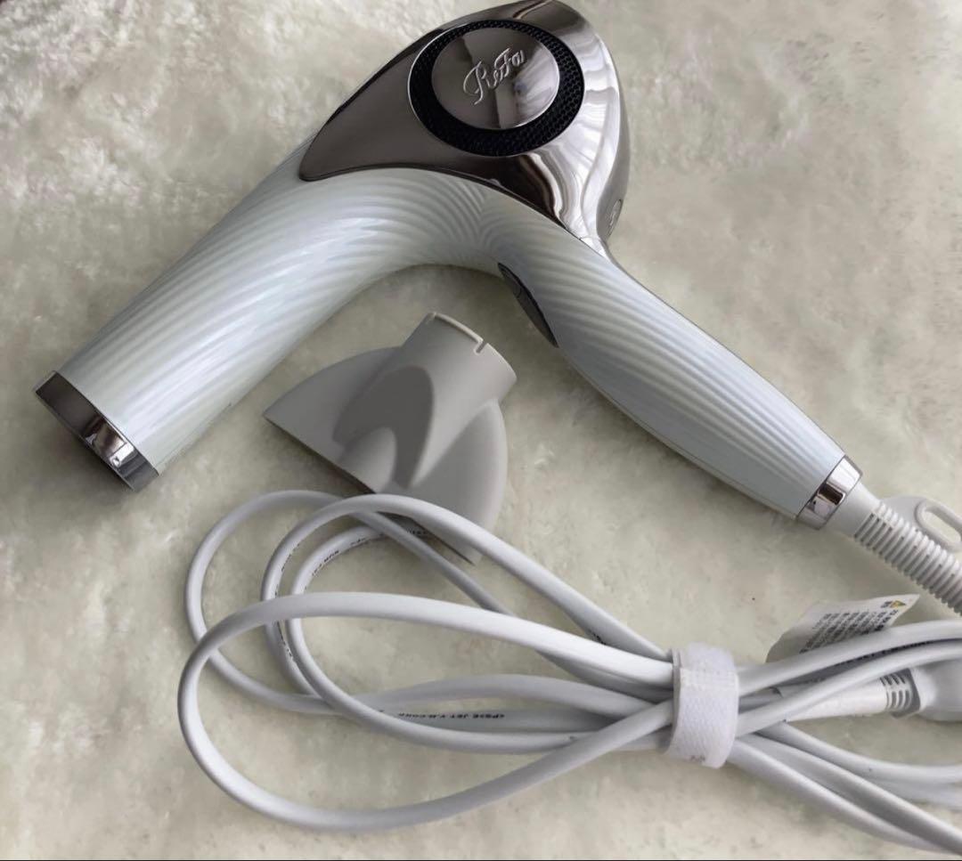 リファ ビューテック ドライヤー ReFa ホワイト RE-AB02A 美品