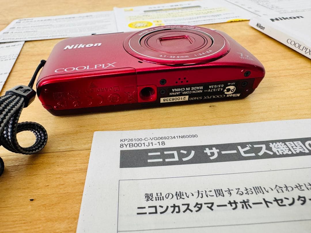 Nikon COOLPIX S3500 赤 コンパクトデジタルカメラ 軽量レトロ