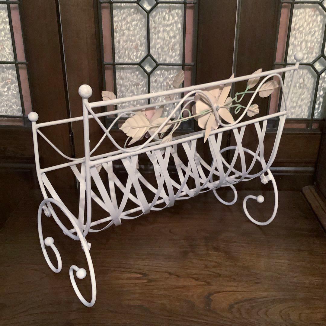 アイアン　薔薇　マガジンラック　ホワイト家具