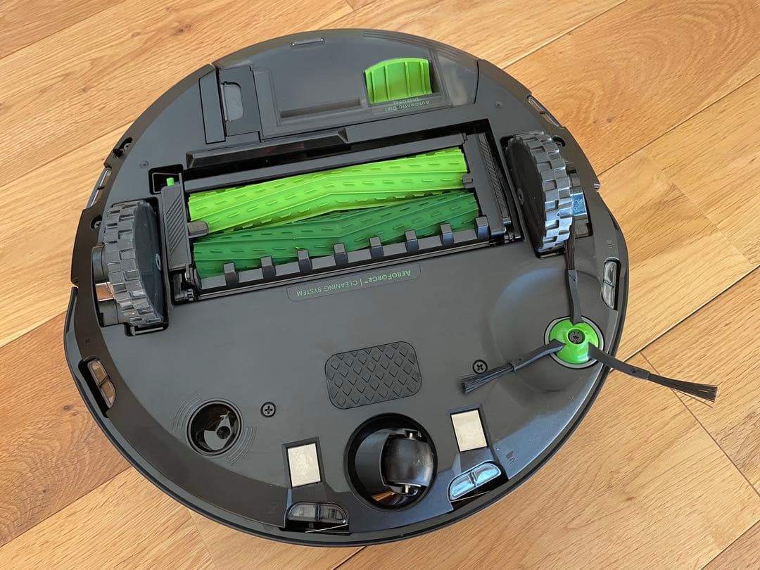 【極美品】アイロボットIRobotルンバ j7+ 掃除機 j755860