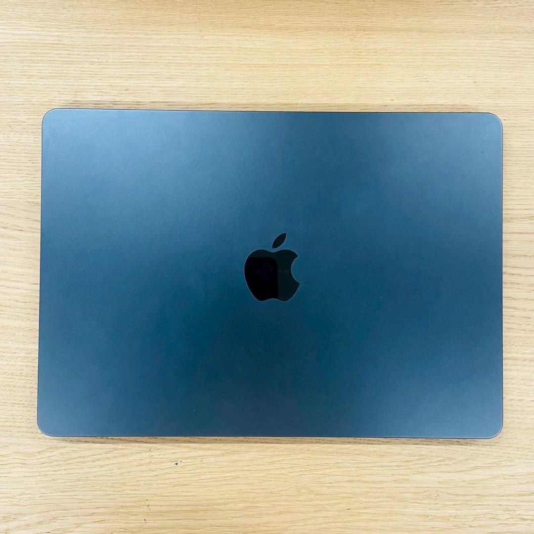 MacBook Air 13インチ 2024 M3 8GB 256GB