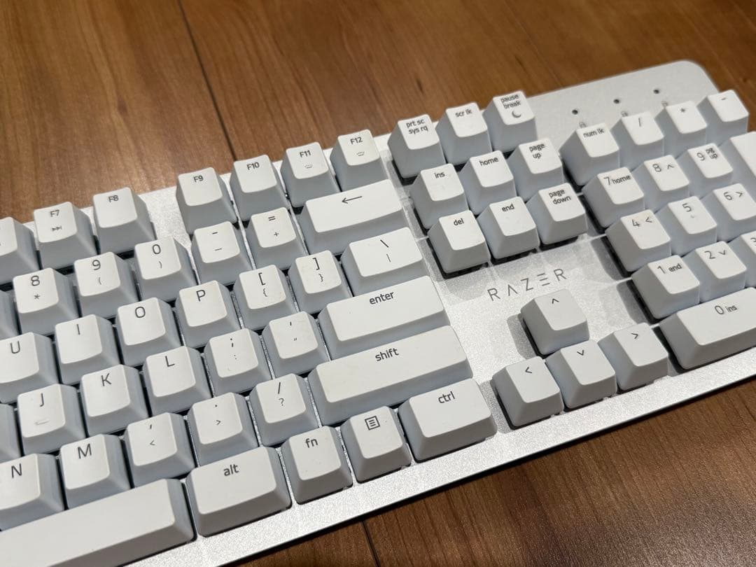 Razer Pro Type Bluetooth/2.4無線 キーボード US軸