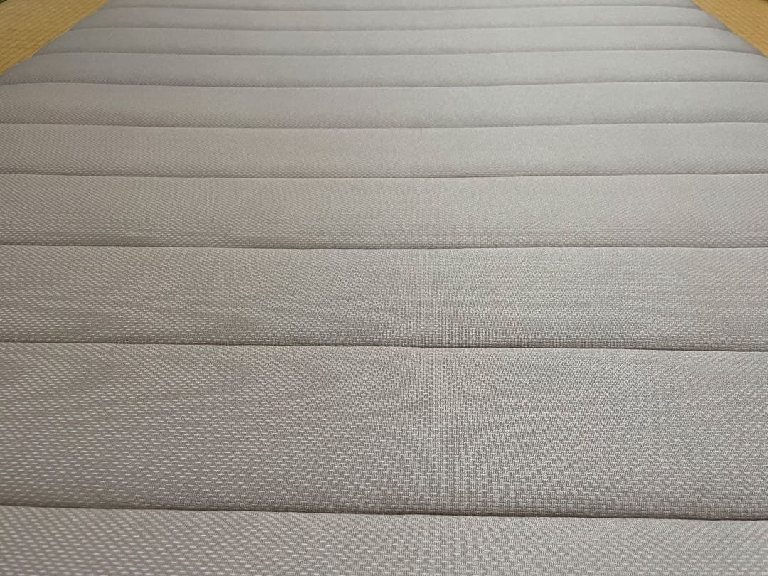 【限定価格】エアウィーヴ　四季布団　シングル　ベージュ系