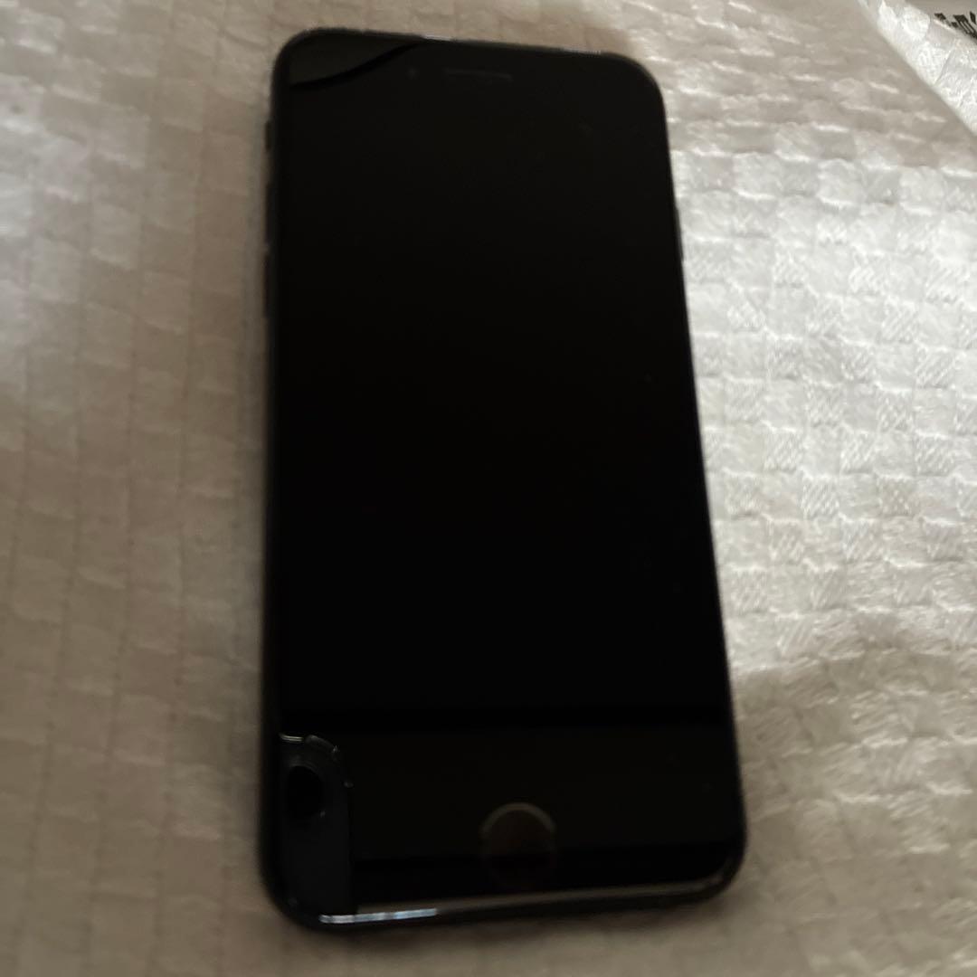 iPhone se 第2世代　64GB SIMフリー　付属品　保護シール付き