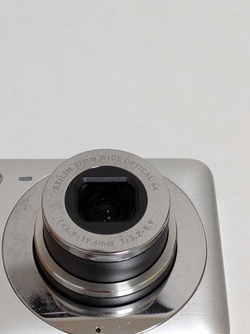 CASIO EXILIM EX-Z800 コンデジ シルバー エクシリム