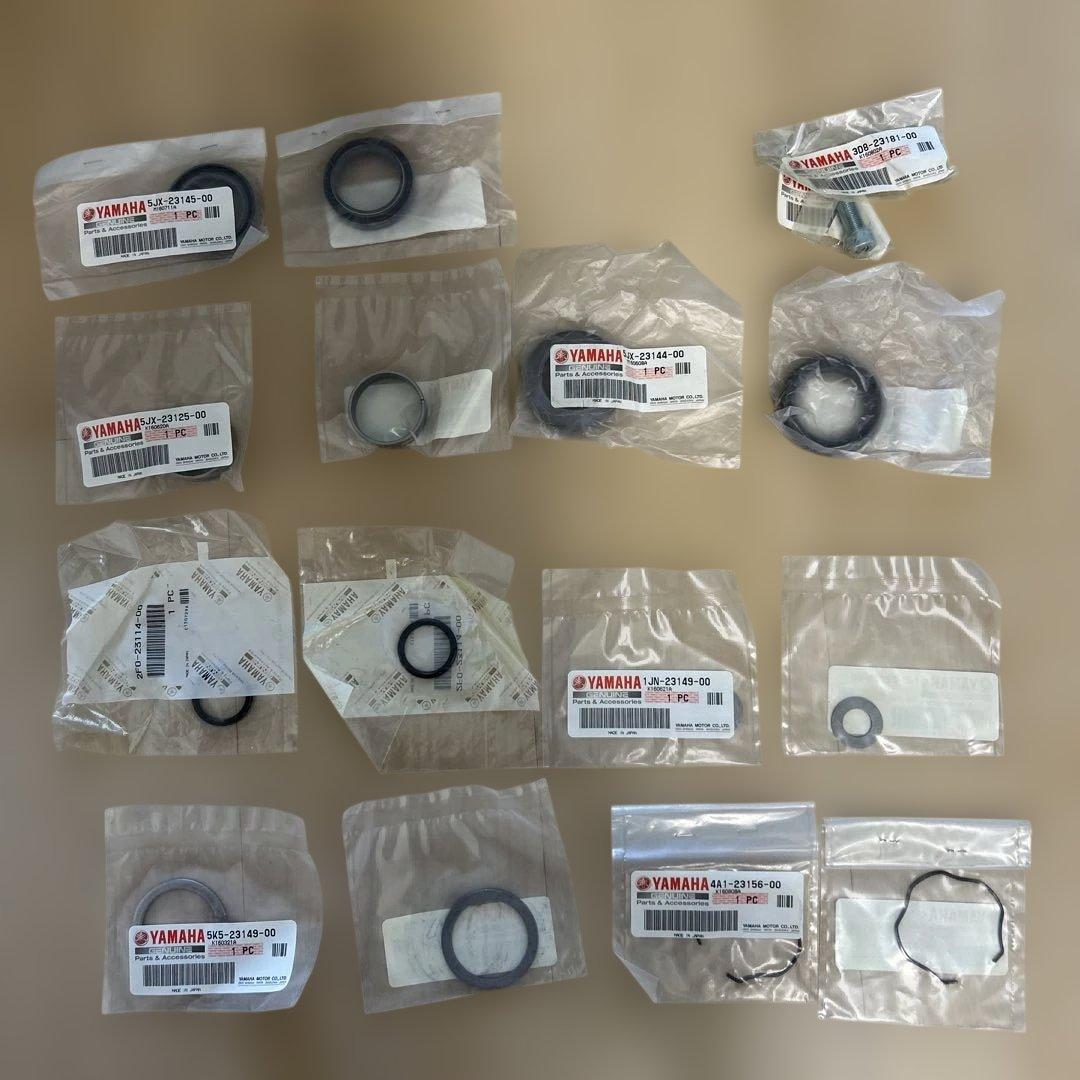 YAMAHA SR400フロントフォークO/Hシールセット左右1式