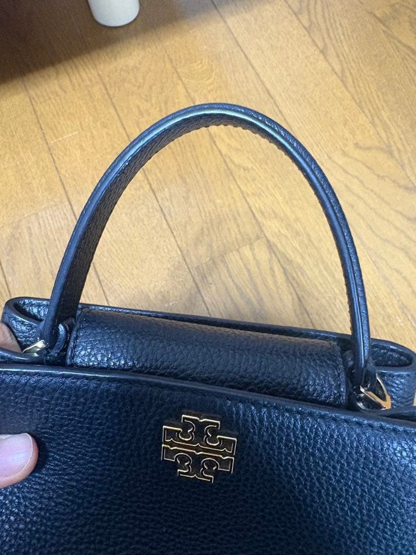 Tory Burch ブラックレザーハンドバッグ