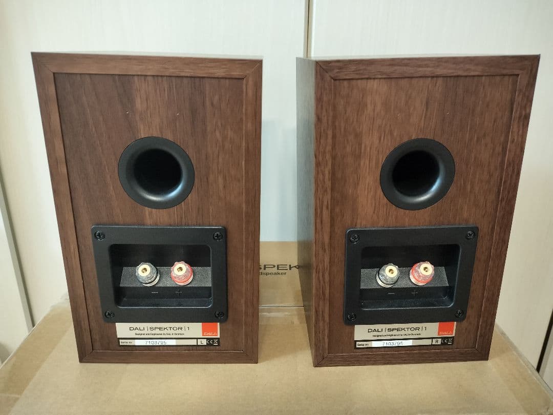 DALI SPEKTOR 1 スピーカー