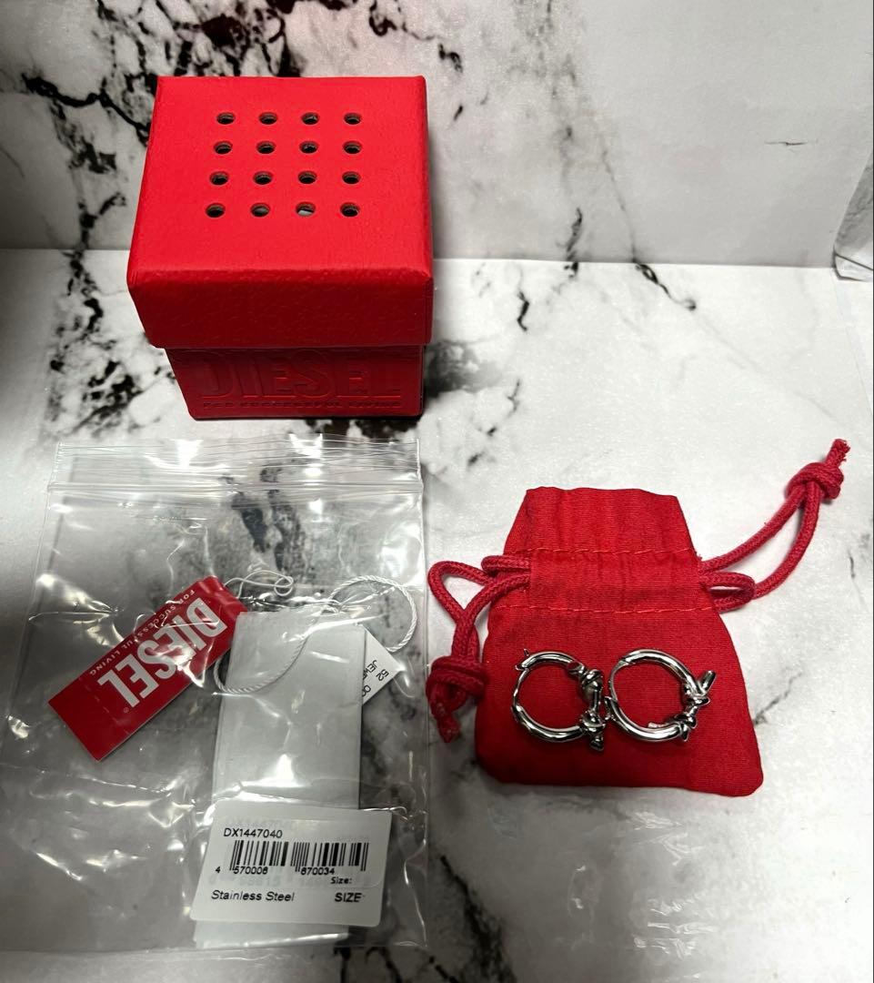 【新品】DIESEL ディーゼル ノットフープピアス 両耳2つセット