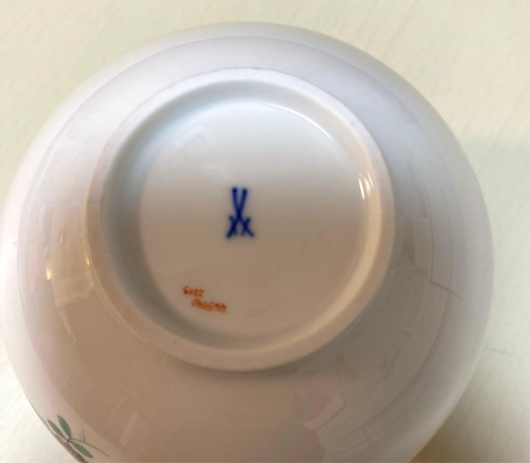 花瓶　マイセン