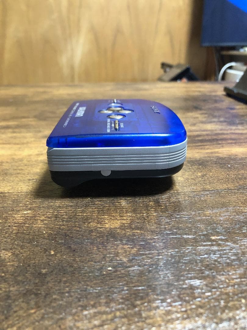 ポータブルプレーヤー SONY WALKMAN WM-FK2