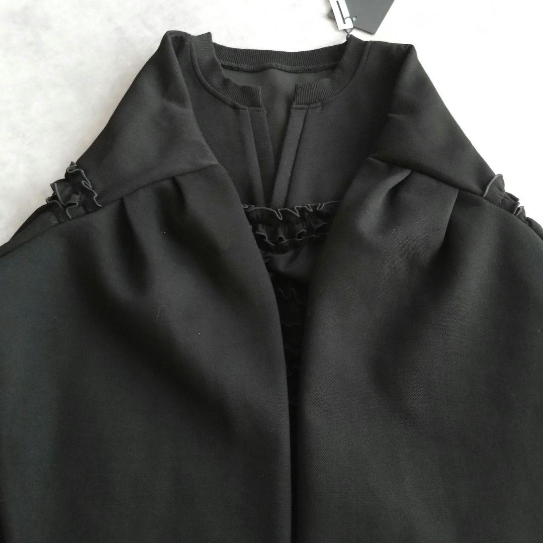 新品タグ付✨️ウィルフリー ギャザーフリルキーネックスウェット 黒　ブラック