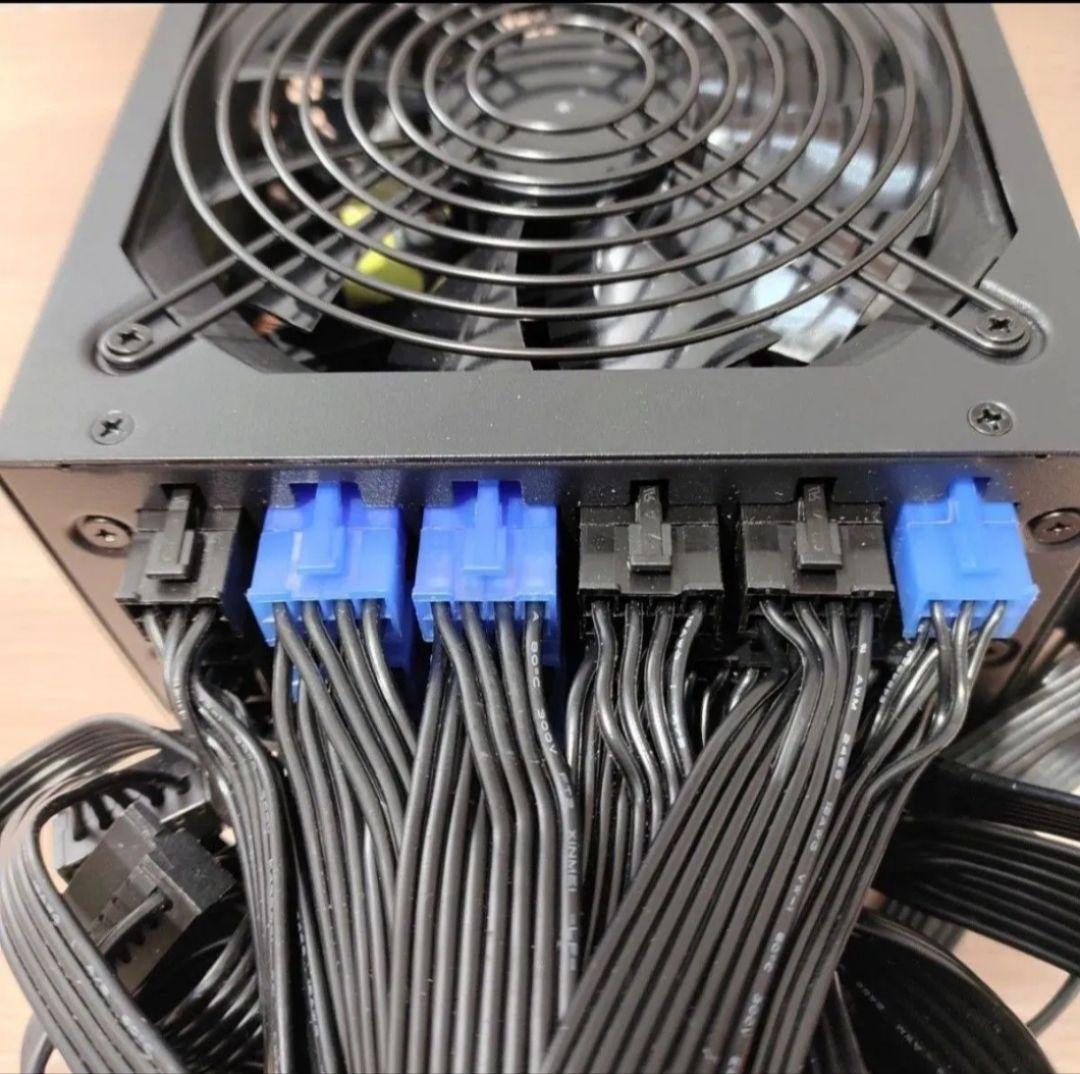 1000W ATX電源 GOLD認証 電源ユニット 極美品　24時間以内発送