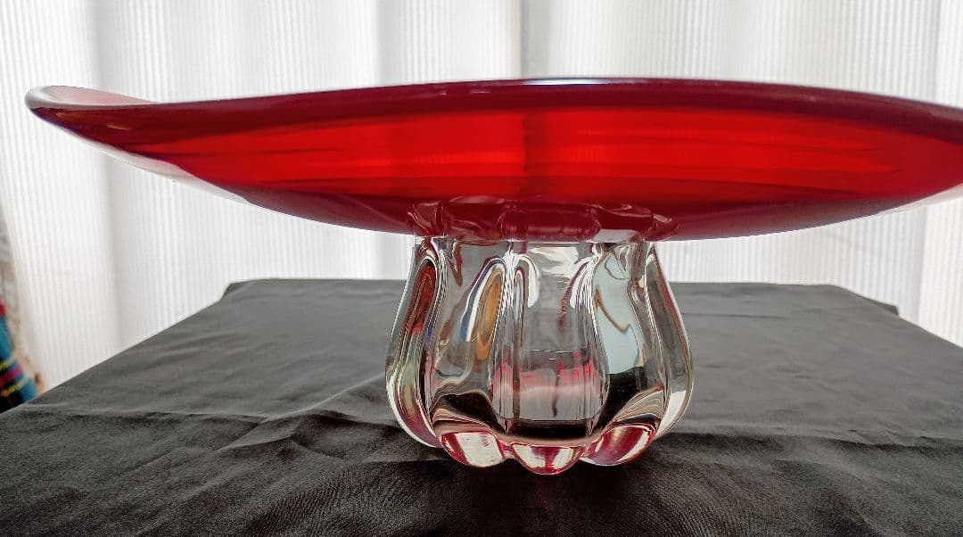 希少　アンティーク　ビンテージ　赤　レッドカラーガラス大皿　昭和レトロ