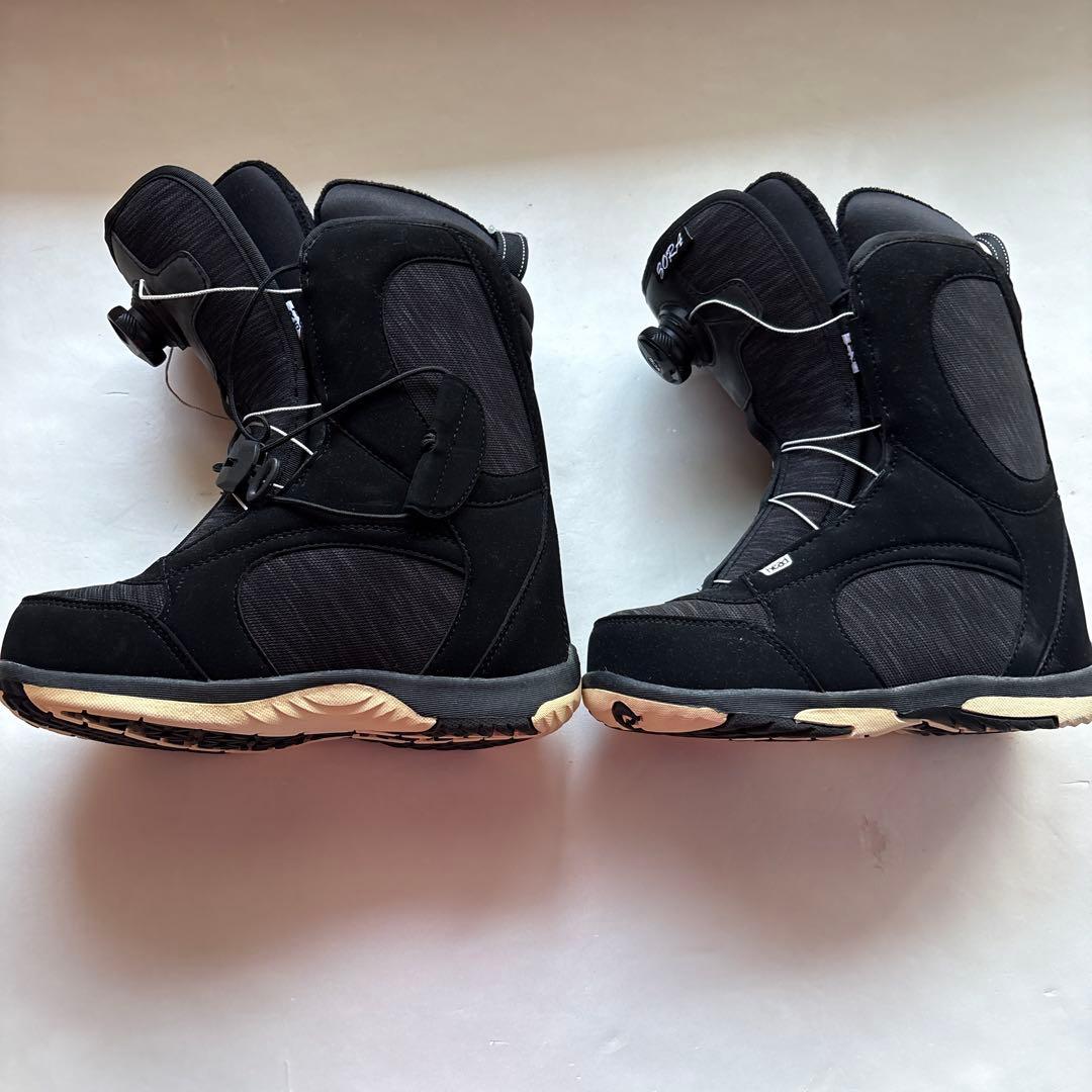 ゆうき 新品 スノーボードブーツ HEAD 23.0cm BOAシステム