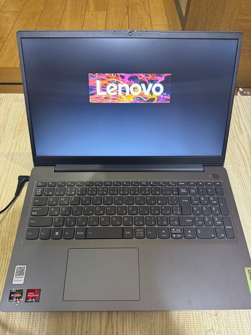 美品 Lenovo IdeaPad 3 Ryzen7 5825u office