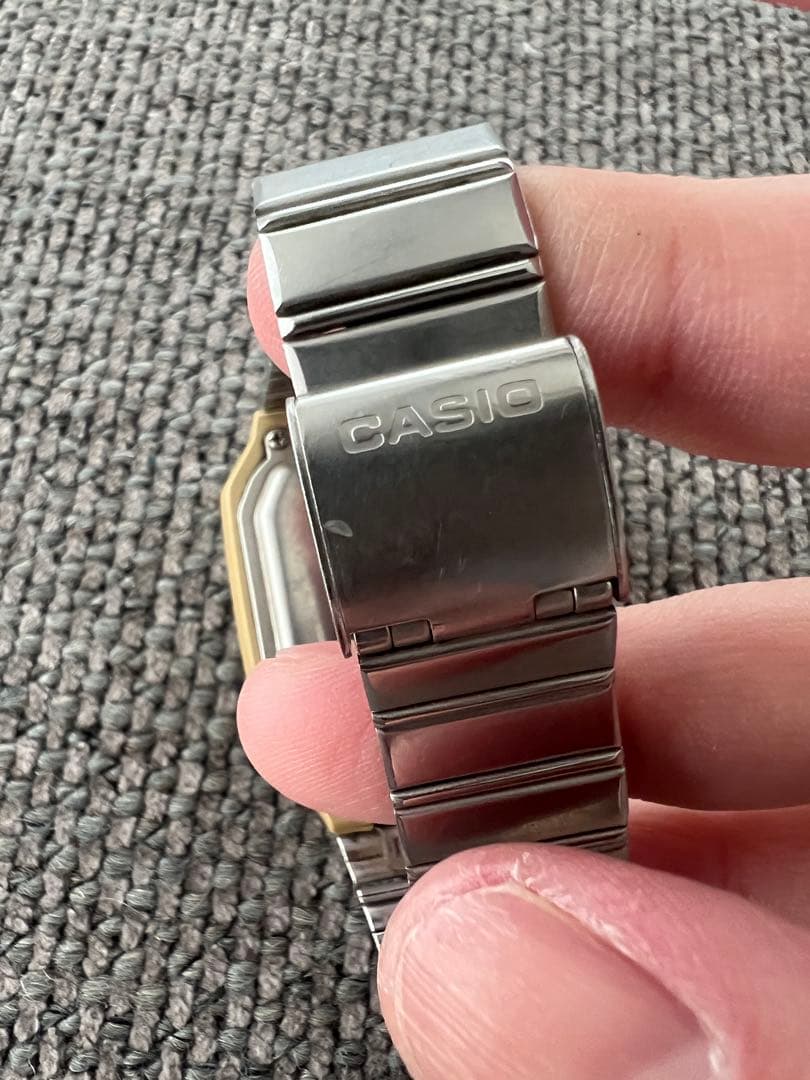 【ジャンク品】 CASIO データバンク初代タッチスクリーン VDB-1000