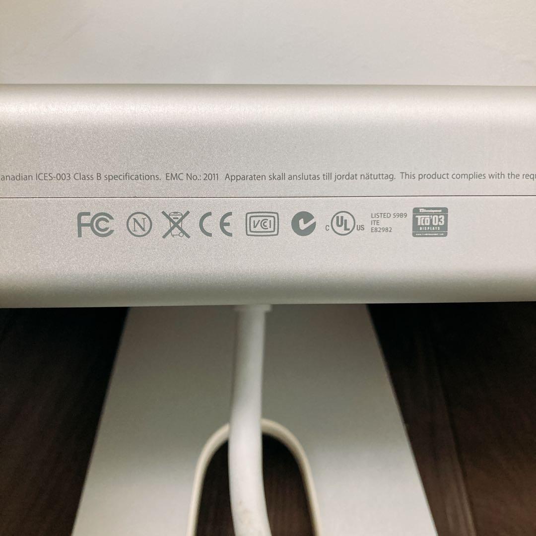 Apple Cinema HD Display 30インチ