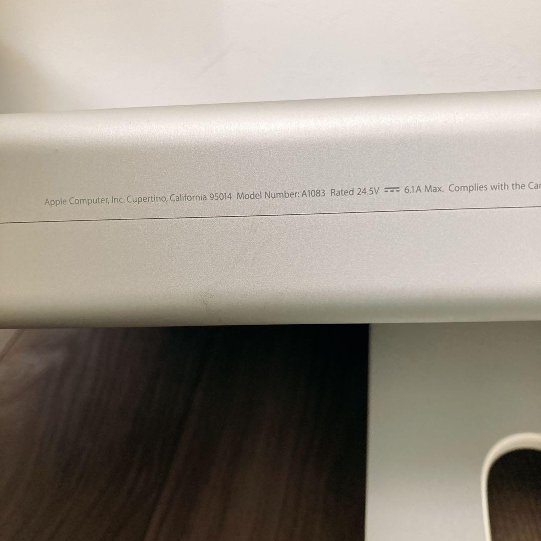 Apple Cinema HD Display 30インチ