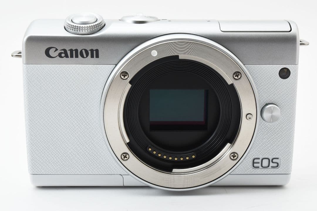 ♥ほぼ新品❤️スリムミラーレス♪スマホ転送OK★キヤノン EOS M200❤️