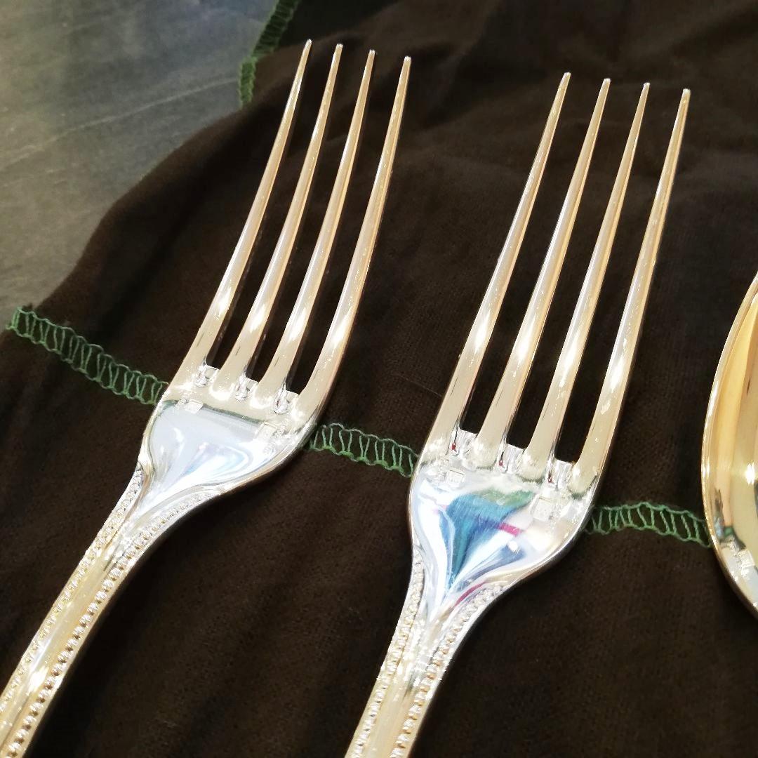 年末特別セール◇未使用　フランス製　Christofle　カトラリーセット12本