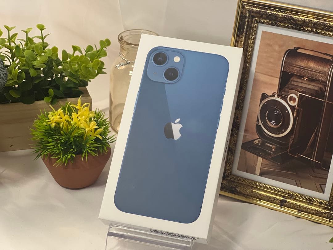 Apple iPhone 13 128GB ブルー Almost New