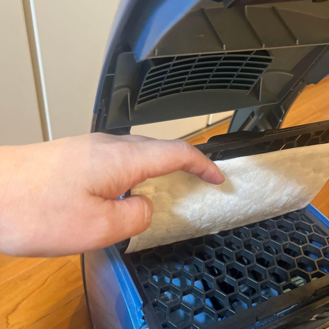 ミーレ　Miele ブルーラグーンキャニスター掃除機 HEPAフィルター搭載