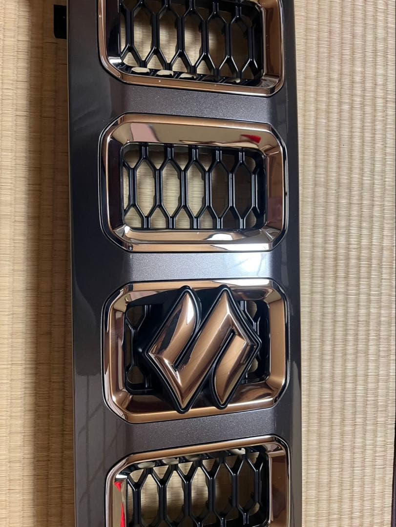 純正メッキグリル ノマド新車外し JC74