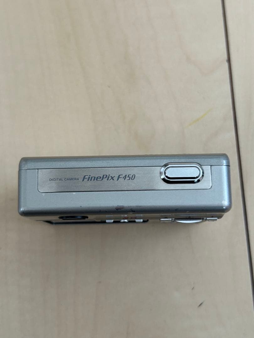 Fujifilm F450 デジタルカメラ デジカメ　中古　フジフィルム