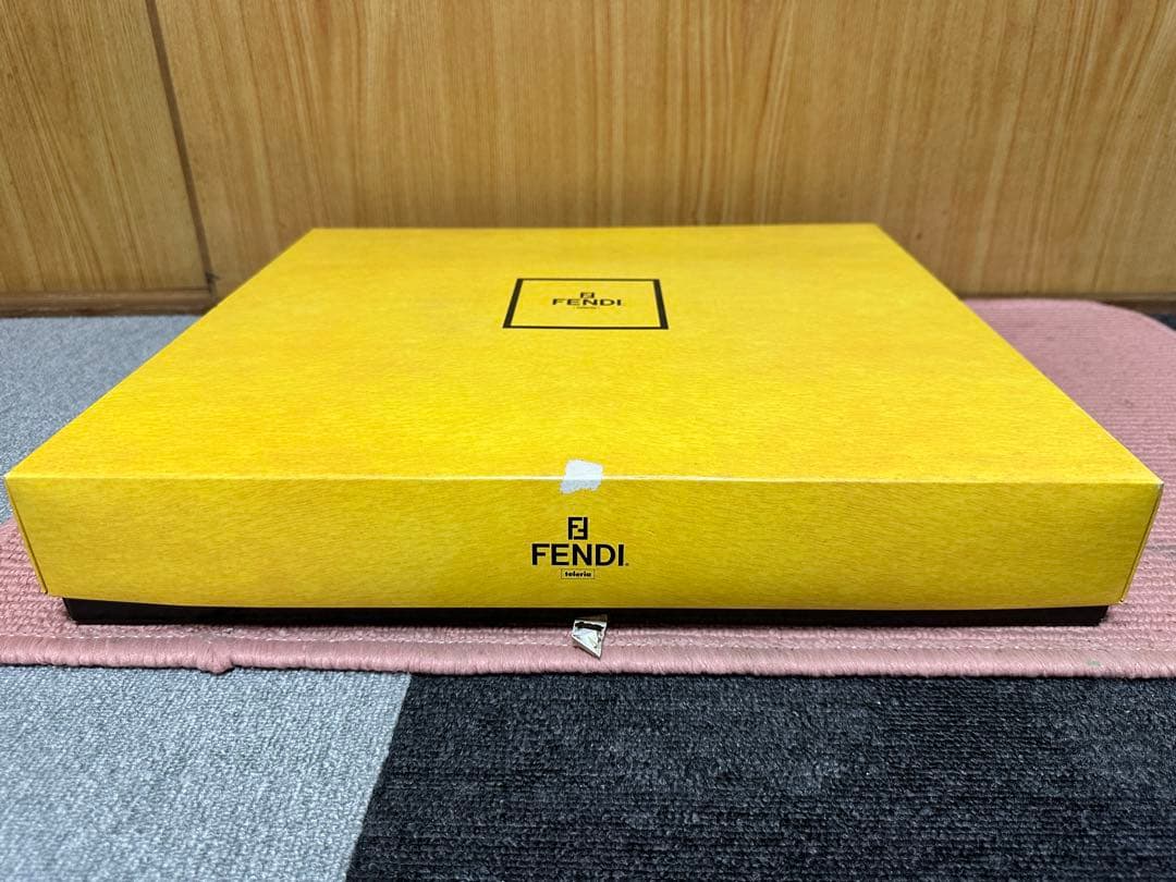 FENDI タオルケット ズッカ柄 140x200サイズ
