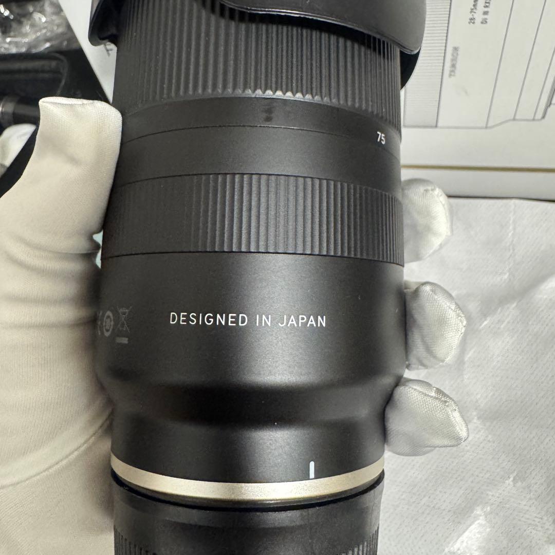 TAMRON 28-75 F/2.8 RXD (Eマウント A036)