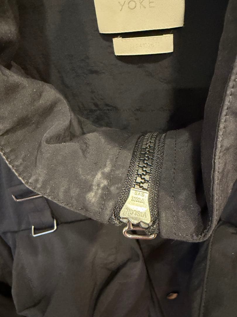 ジャケット・アウター YOKE NYLON BLOUSON