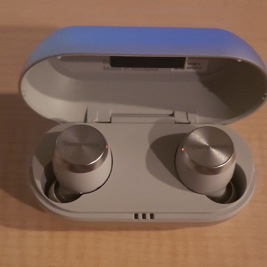 イヤホン Technics EAH-AZ70W