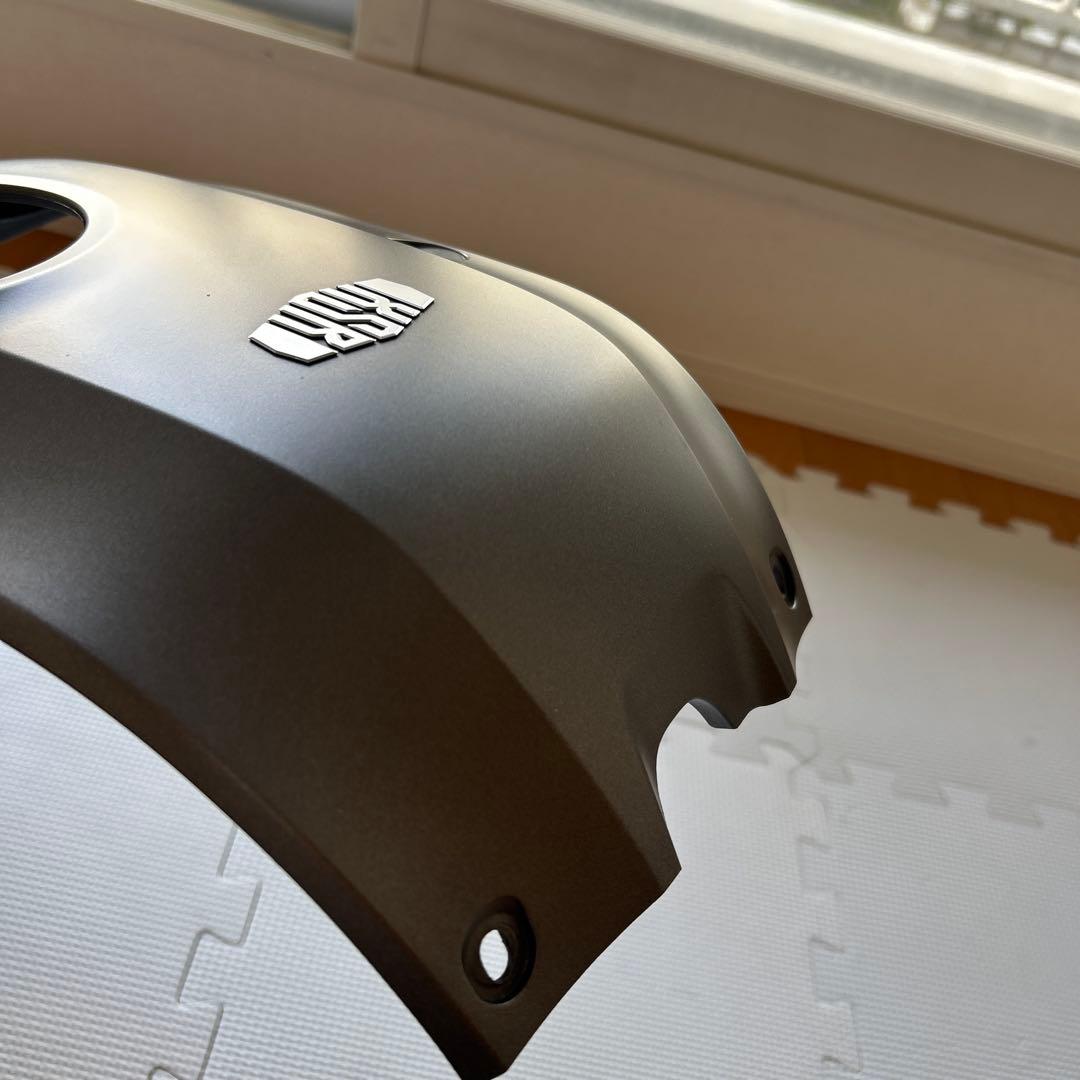 XSR900 センターカバー