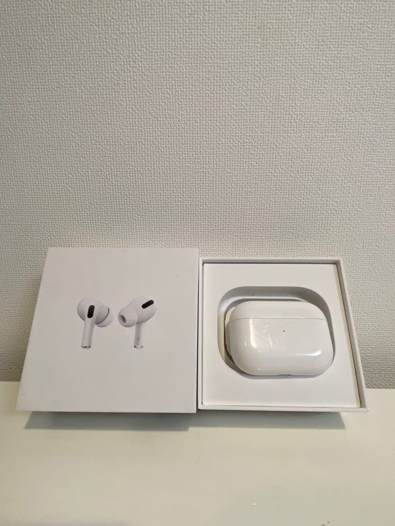 AirPods Pro ワイヤレス充電ケース付き片耳雑音