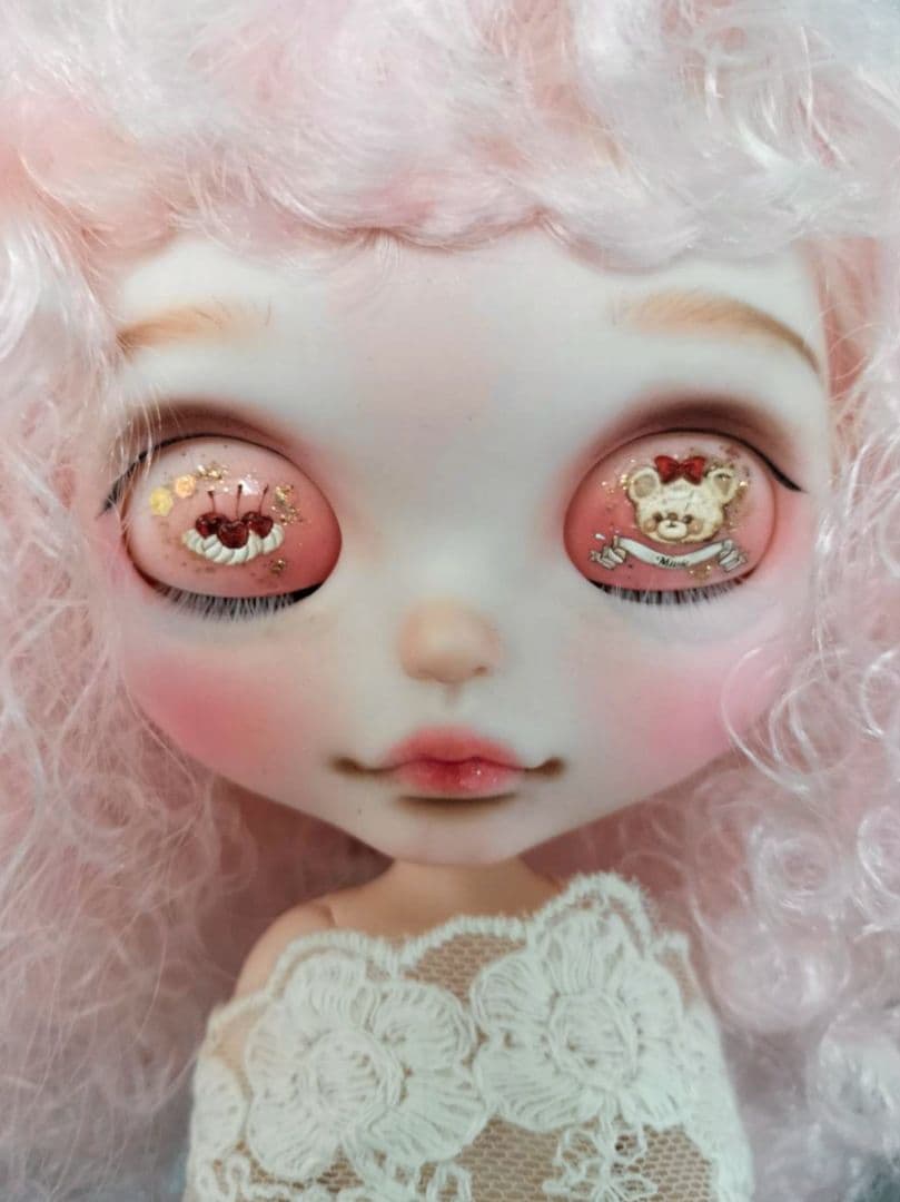 カスタムアイシードール