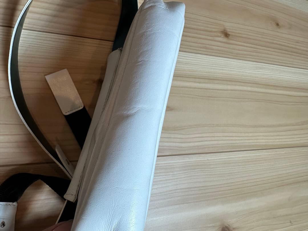 TOGA トーガプルラ　バッグ　ショルダーバッグ ボディバッグ　 スタッズ