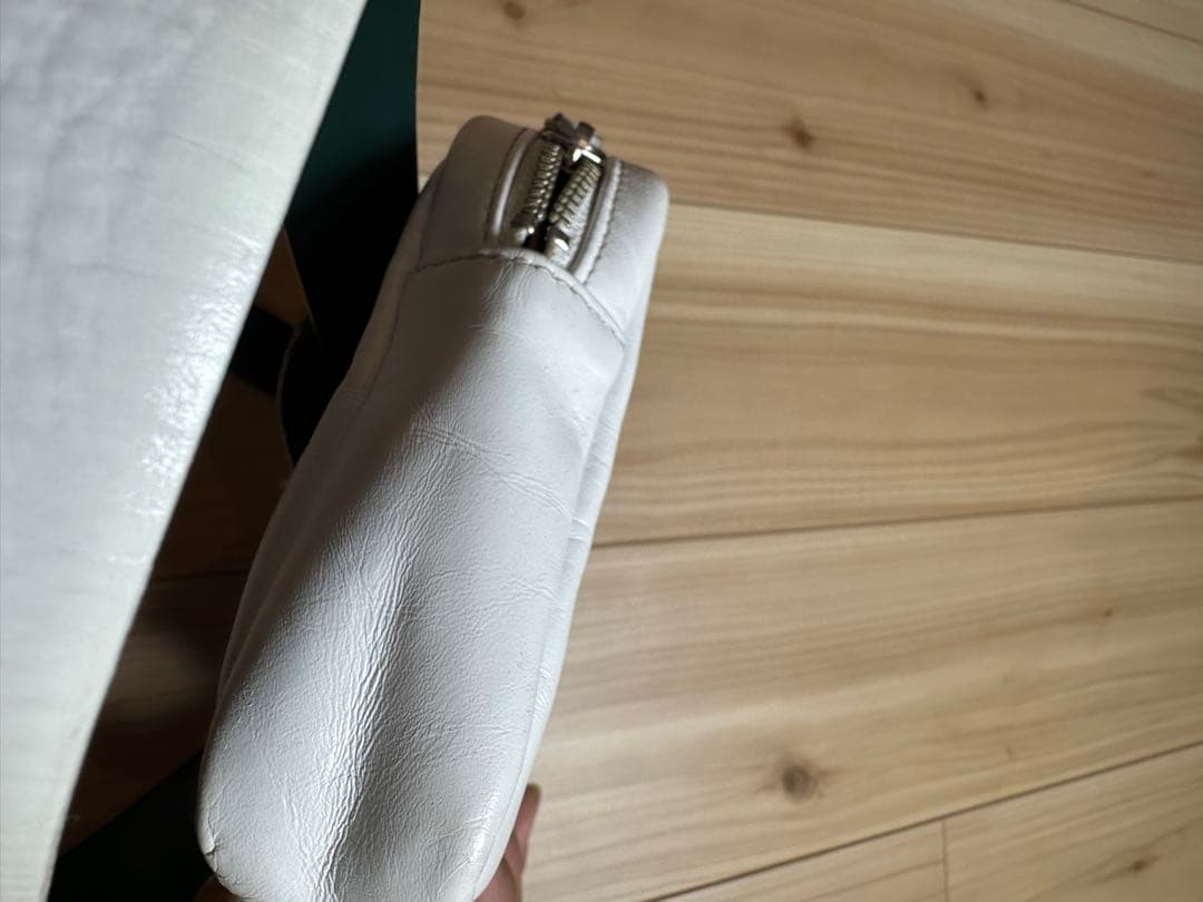 TOGA トーガプルラ　バッグ　ショルダーバッグ ボディバッグ　 スタッズ