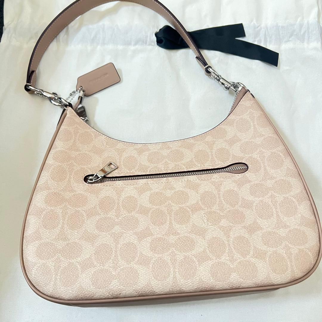 新品未使用 COACH ショルダーバッグ 正規品 付属品完備