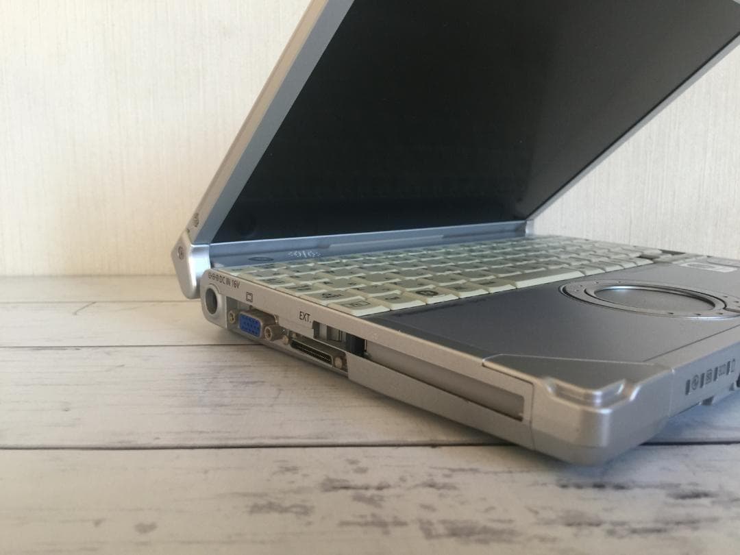 Panasonic CF-R8FW1AJR 10.4型 コンパクトノートパソコン