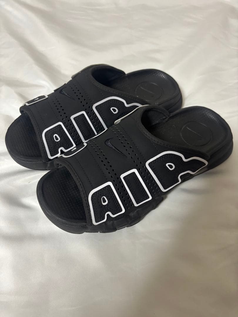 NIKE エアモアアップテンポ スライド