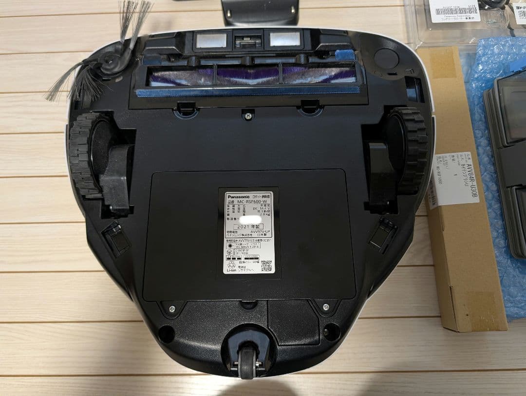 メンテ済　Panasonic ロボット掃除機 MC-RSF600　新品おまけ多数