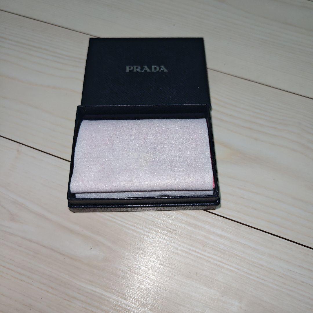 PRADA ピンク 名刺入れ 未使用新品箱付き