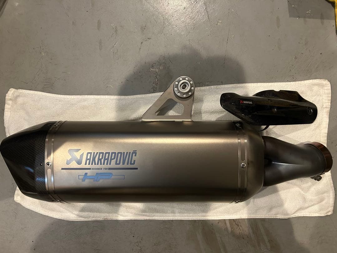 美品  R1200GS アクラポヴィッチ Akrapovic マフラー