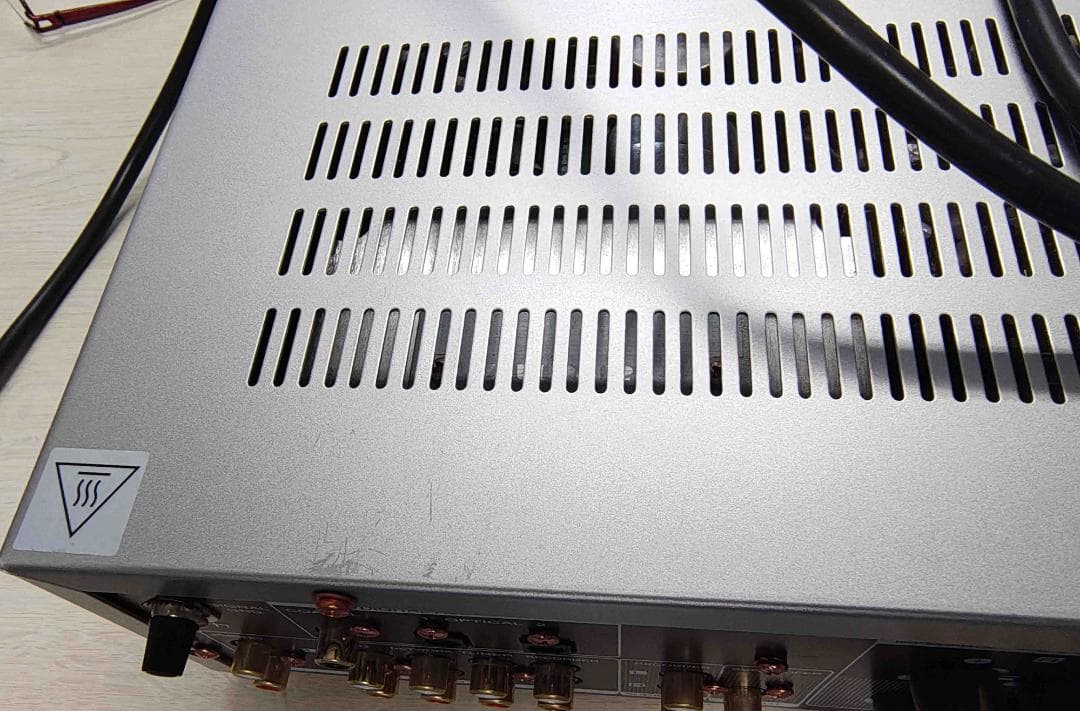 marantz PM6007 プリメインアンプ シルバー