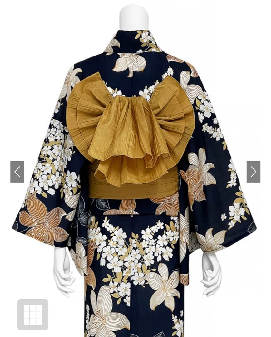 【美品】百合 花柄 浴衣