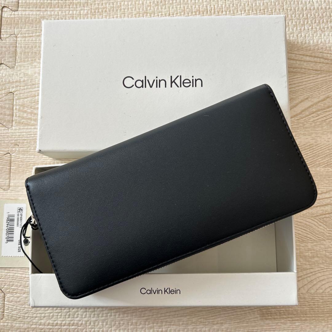 （新品未使用・海外モデル）カルバンクライン　ラウンドジップ長財布